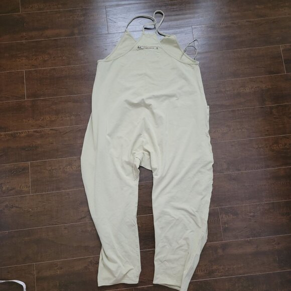 NEW Free People Hot Shot Logo Jumpsuit Womens S Avocado Green Gorpcore Casual - Picture 4 of 7